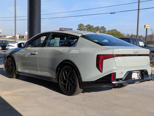 2025 Kia K4 GT-Line Turbo
