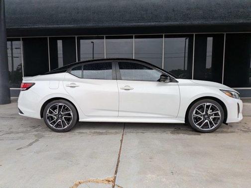 White 2025 Nissan Sentra SR