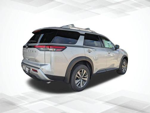 2025 Nissan Pathfinder SL FWD