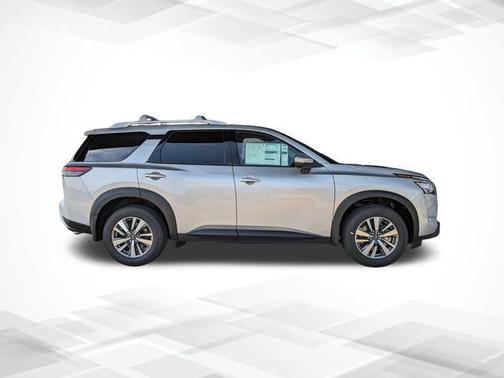 2025 Nissan Pathfinder SL FWD