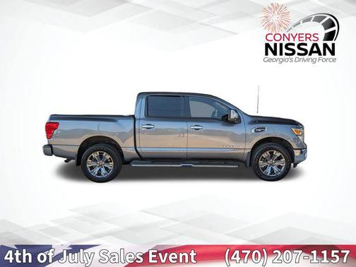 2017 Nissan Titan SL