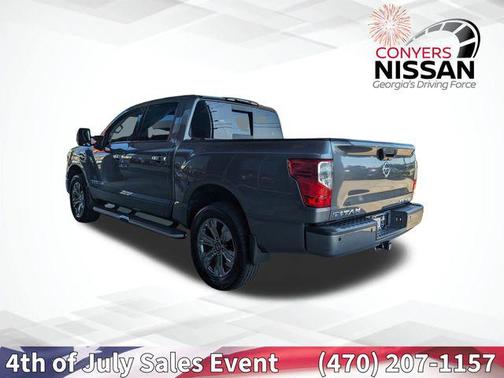 2017 Nissan Titan SL