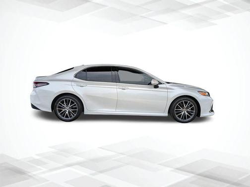 2024 Toyota Camry XLE