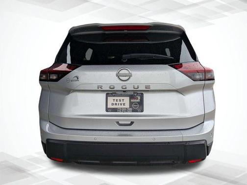 Brilliant Silver Metallic 2025 Nissan Rogue SV