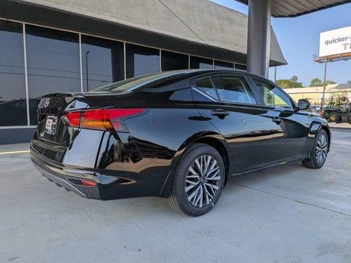 Black 2026 Nissan Altima 2.5 SV