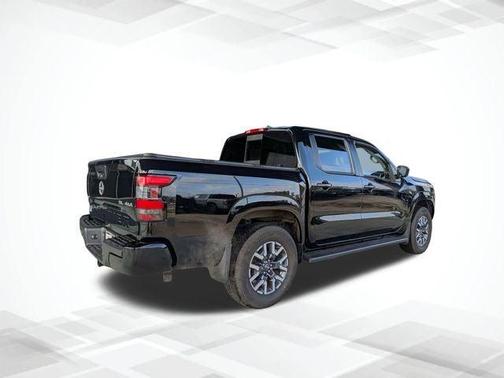 2024 Nissan Frontier SL