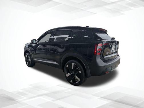 Super Black 2026 Nissan Kicks SR