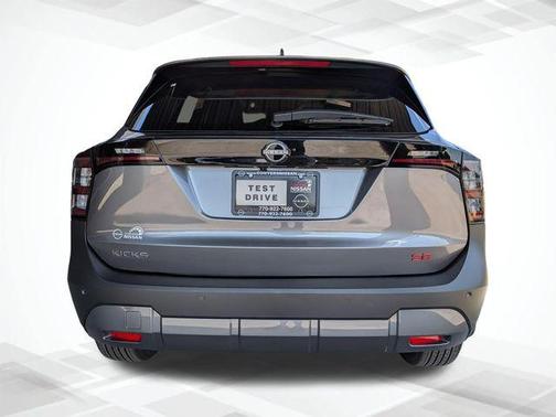 Gun Metallic 2026 Nissan Kicks SR