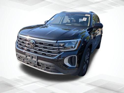 Deep Black Pearl Effect 2024 Volkswagen Atlas 2.0T SEL