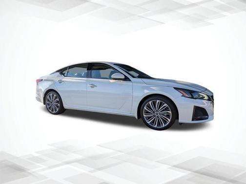 2024 Nissan Altima 2.5 SL