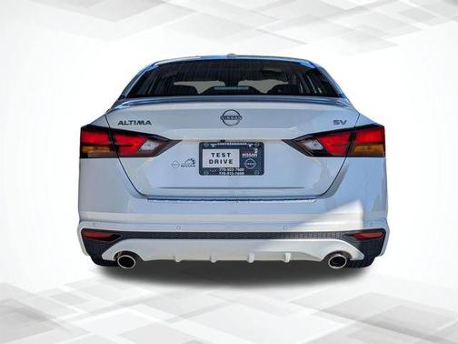 White 2023 Nissan Altima 2.5 SV
