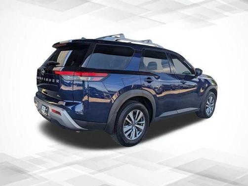 Deep Ocean Blue 2022 Nissan Pathfinder SL