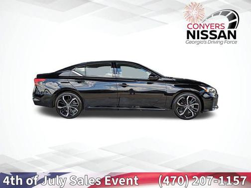 2023 Nissan Altima SR FWD