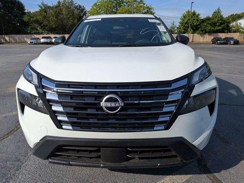 Glacier White 2026 Nissan Rogue S