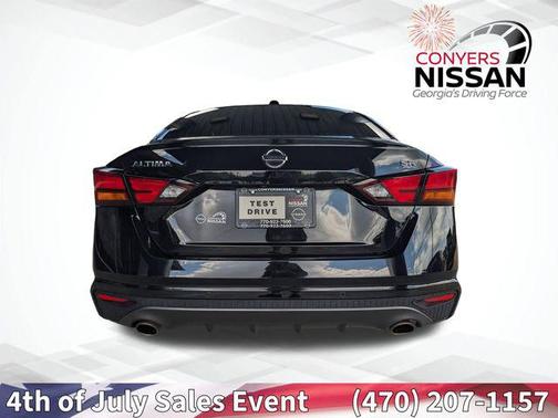 2022 Nissan Altima SR FWD