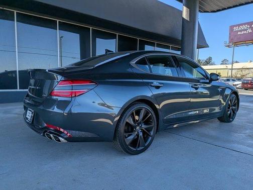 2023 Genesis G70 2.0T