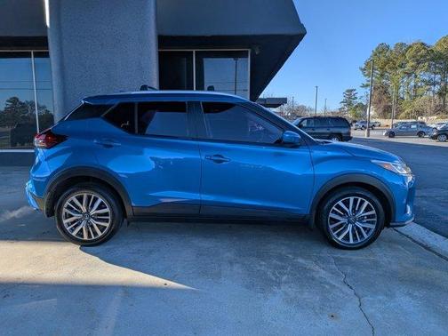 2024 Nissan Kicks SV