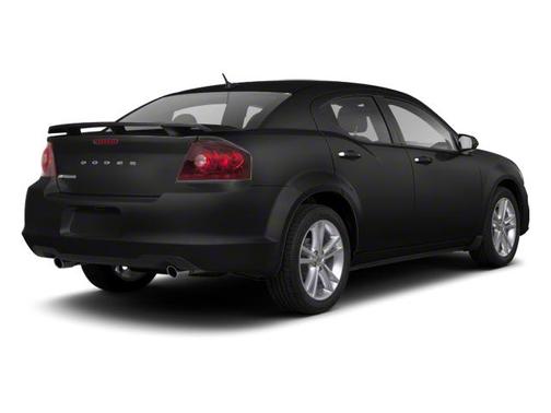 Black 2013 Dodge Avenger SE