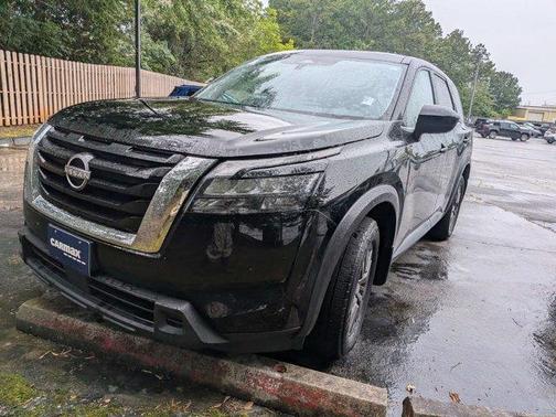 Black 2023 Nissan Pathfinder S
