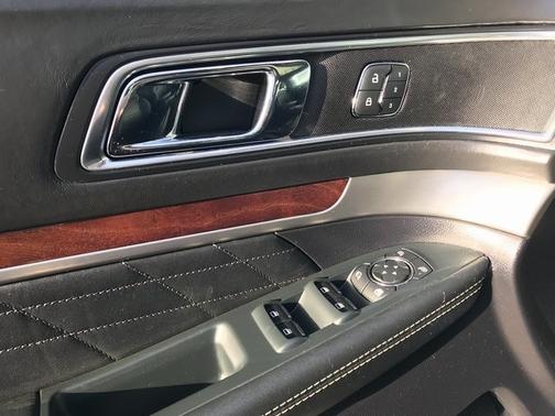 2019 Ford Explorer PLATINUM