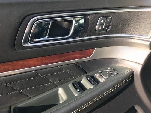 2019 Ford Explorer PLATINUM