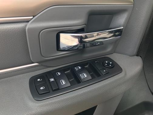2019 RAM 1500 Classic SLT