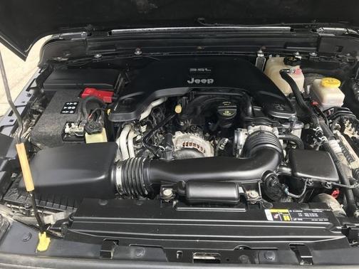 2018 Jeep Wrangler SAHARA