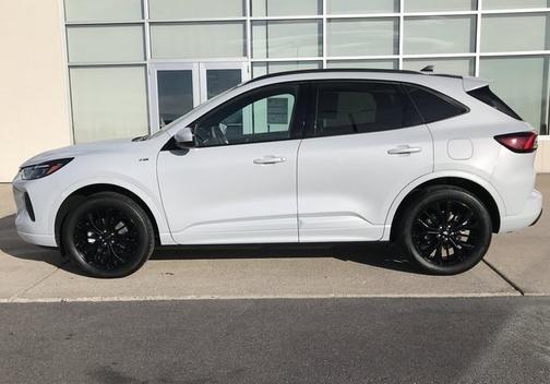 2025 Ford Escape ST-LINE ELITE