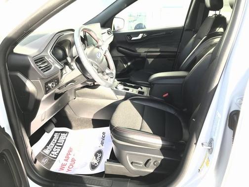 2025 Ford Escape ST-LINE ELITE