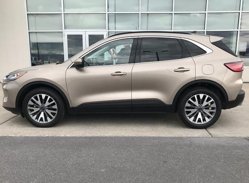 2021 Ford Escape TITANIUM