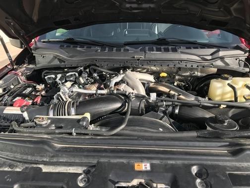 2022 Ford F-350 LARIAT SUPER DUTY