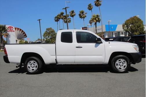 2015 Toyota Tacoma Base