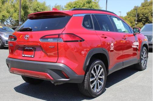 2023 Toyota Corolla Cross XLE