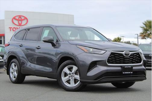 2023 Toyota Highlander L