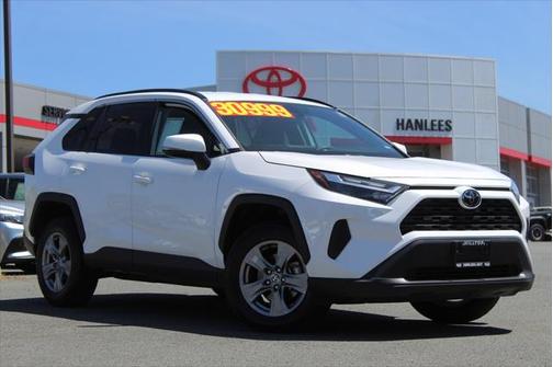 2024 Toyota RAV4 XLE