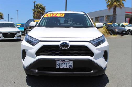 2023 Toyota RAV4 XLE