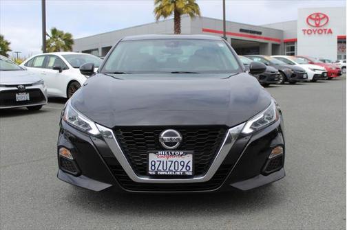 2022 Nissan Altima 2.5 SV
