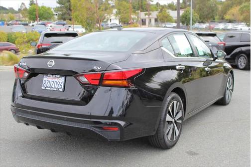 2022 Nissan Altima 2.5 SV