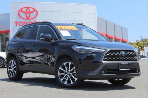 2023 Toyota Corolla Cross XLE
