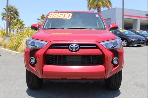 2023 Toyota 4Runner SR5