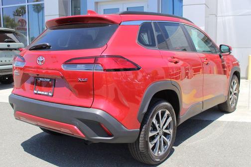 2023 Toyota Corolla Cross XLE