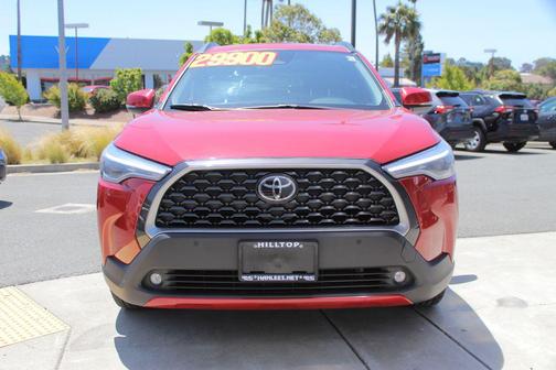 2023 Toyota Corolla Cross XLE