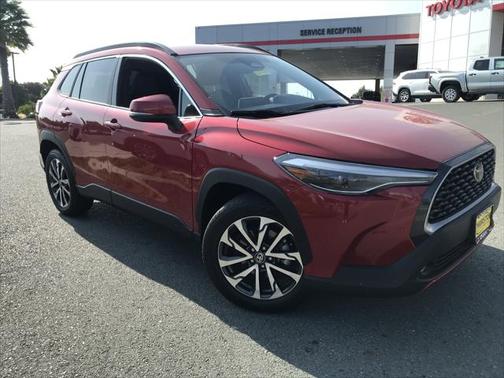 2023 Toyota Corolla Cross XLE
