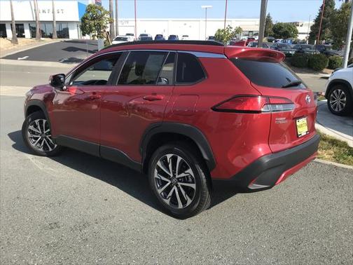 2023 Toyota Corolla Cross XLE