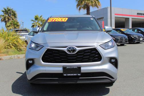 2024 Toyota Highlander LE