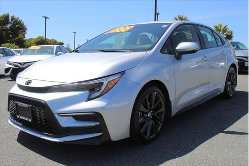 2023 Toyota Corolla SE