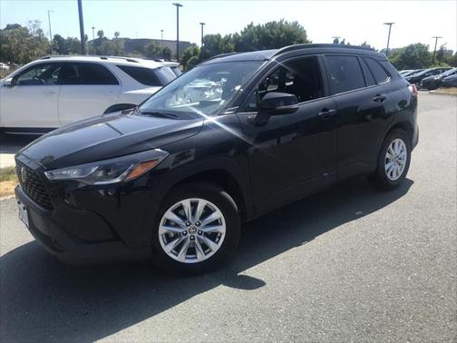 2022 Toyota Corolla Cross LE