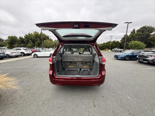 2014 Toyota Sienna L
