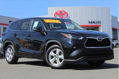 2024 Toyota Highlander LE