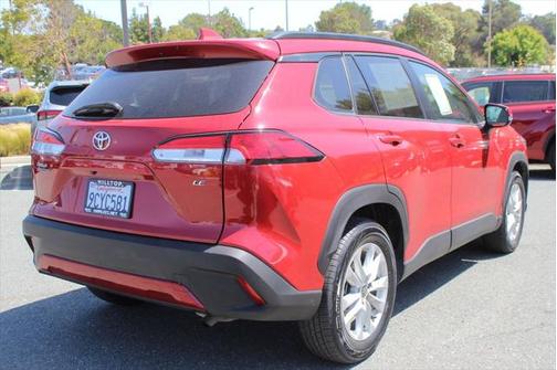 2022 Toyota Corolla Cross LE